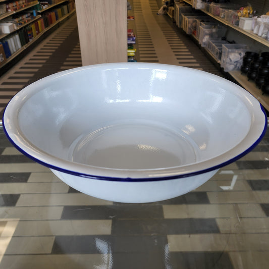 Palangana Metal bowl